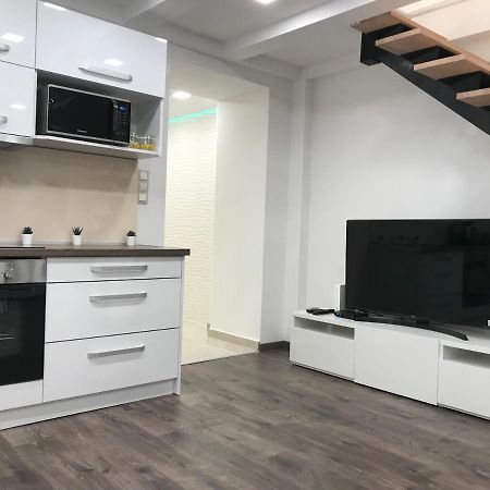 Blaha Art Apartment Будапеща Екстериор снимка