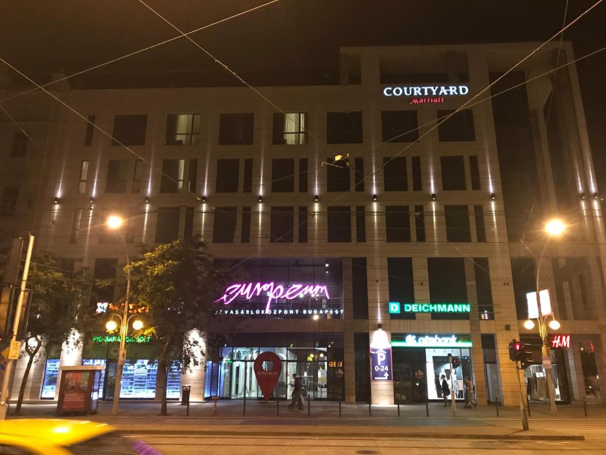 Blaha Art Apartment Будапеща Екстериор снимка